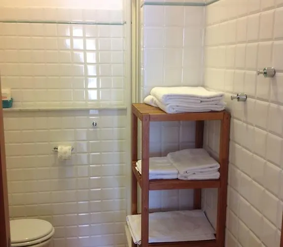 ゲストハウス アフィッタカムレ ラ ランターナ ポルトヴェーネレ